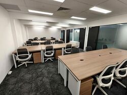 Robinson 77 (D1), Office #607307671